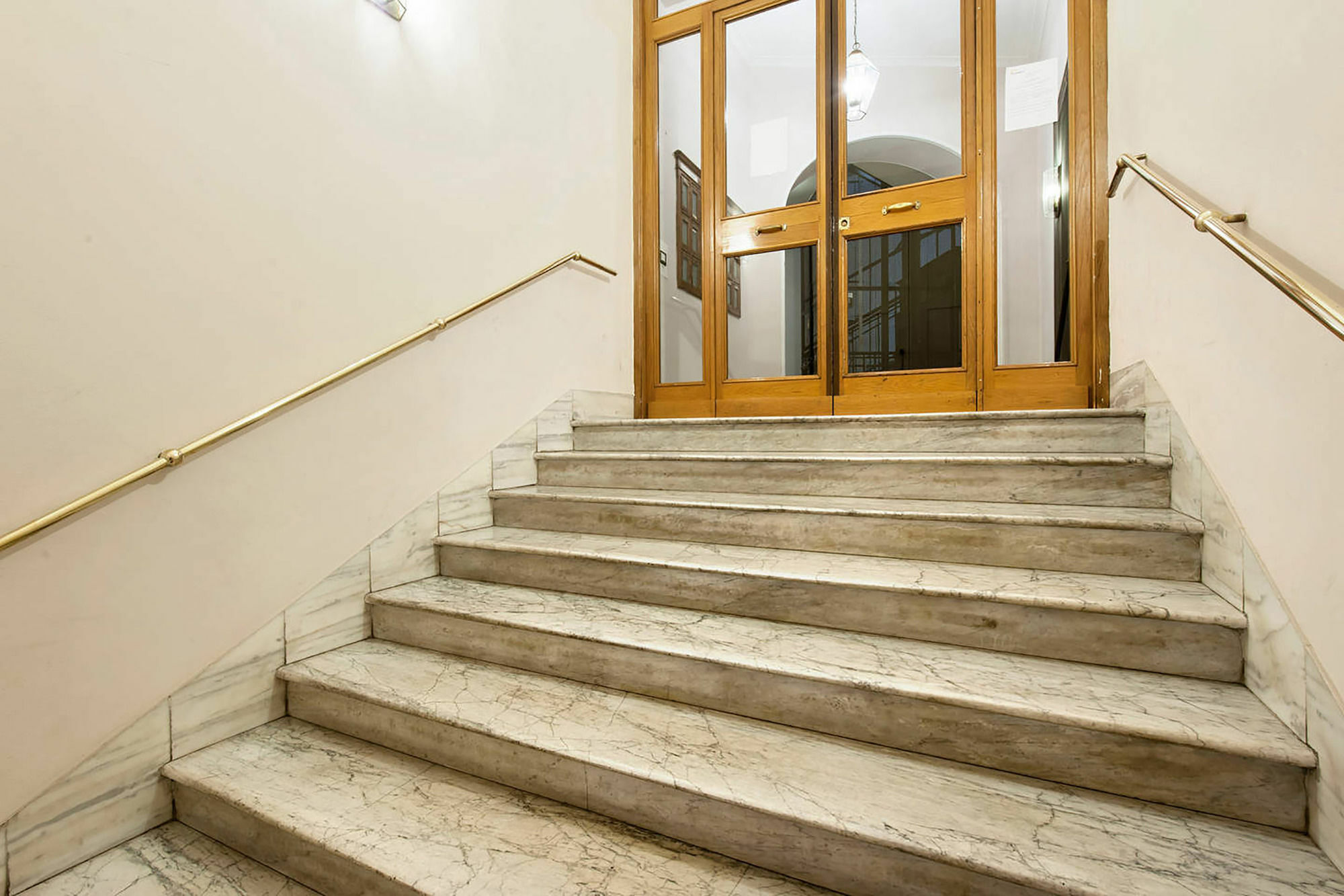 Hosting Flats Guesthouse Ρώμη Εξωτερικό φωτογραφία